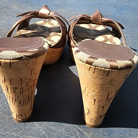 COACH Bronze Bow-Knot Sandals - Picture 6 of 8